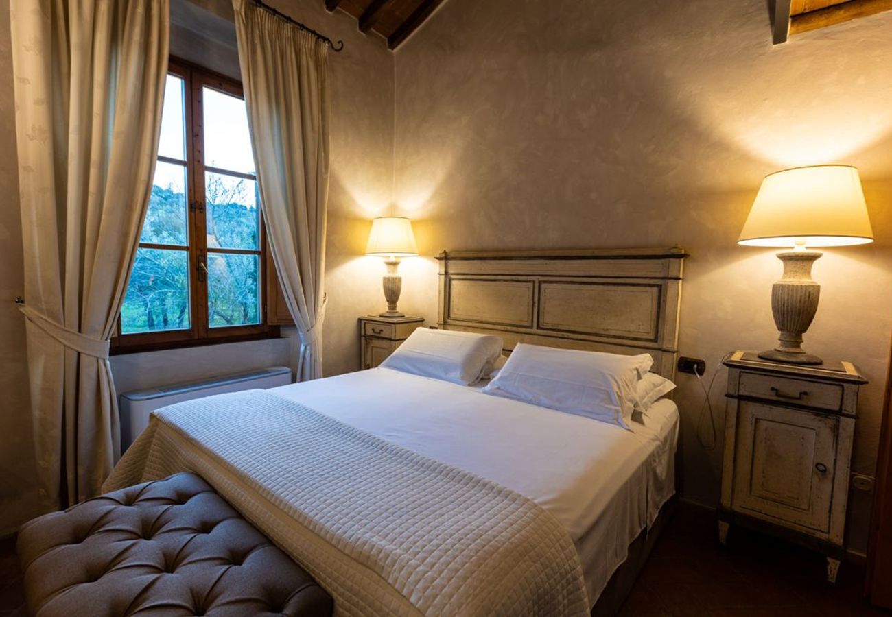 Villa a Greve in Chianti - AMORE RENTALS - Villa Eros con Piscina, SPA, Ideale per Gruppi