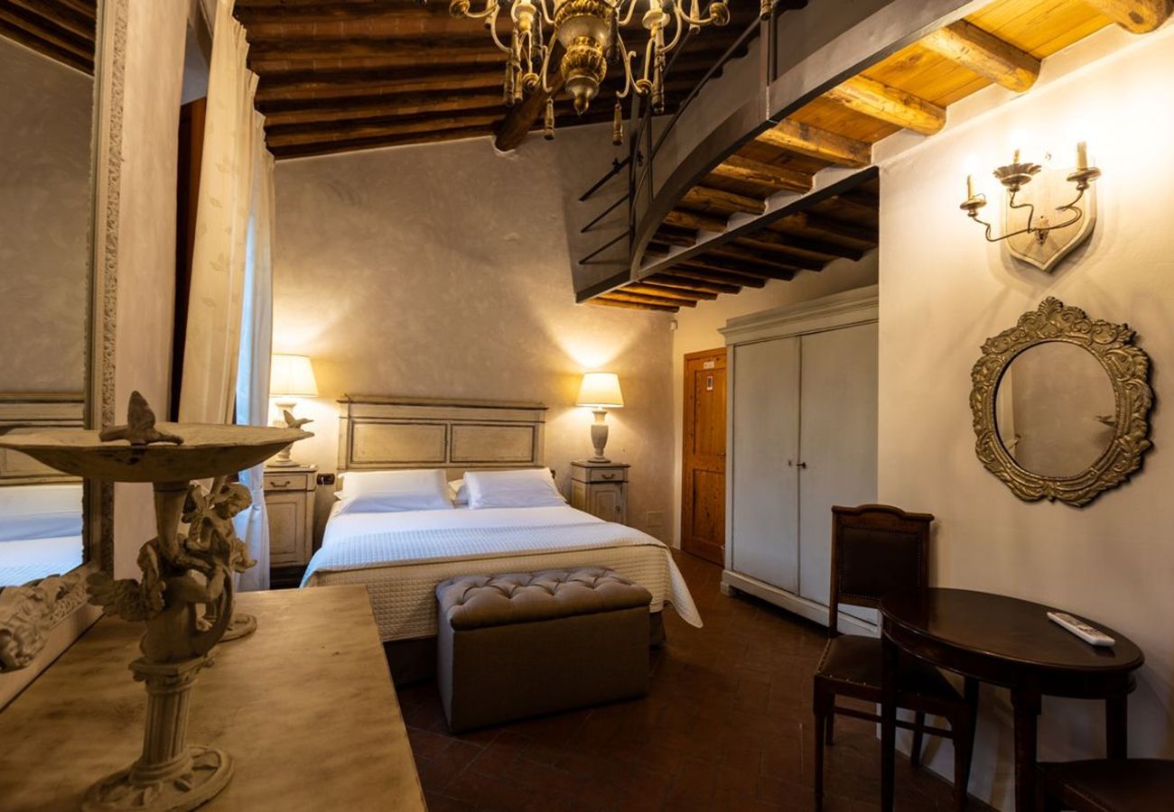 Villa a Greve in Chianti - AMORE RENTALS - Villa Eros con Piscina, SPA, Ideale per Gruppi
