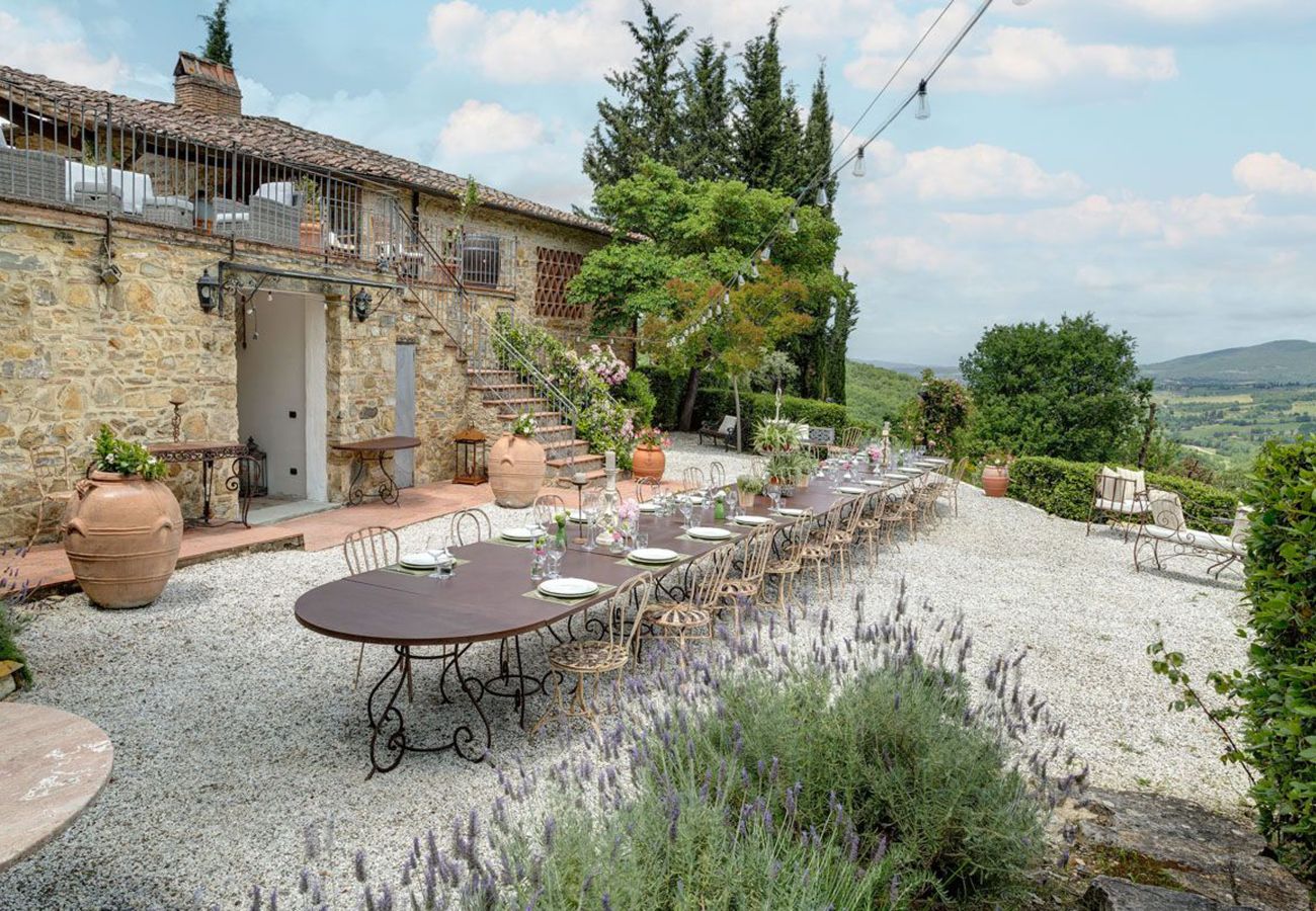 Villa a Greve in Chianti - AMORE RENTALS - Villa Eros con Piscina, SPA, Ideale per Gruppi