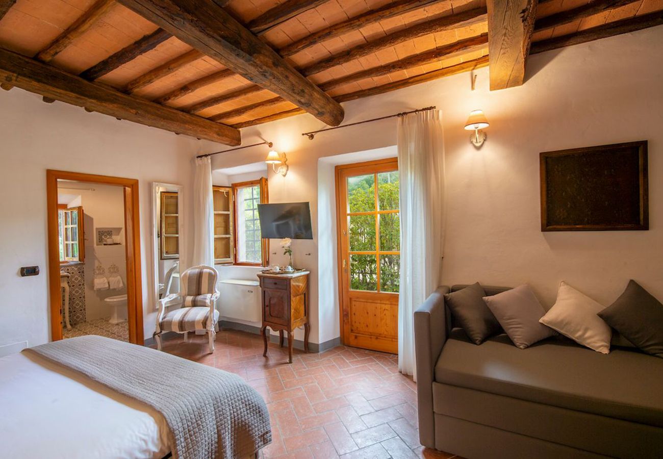Villa a Greve in Chianti - AMORE RENTALS - Villa Eros con Piscina, SPA, Ideale per Gruppi