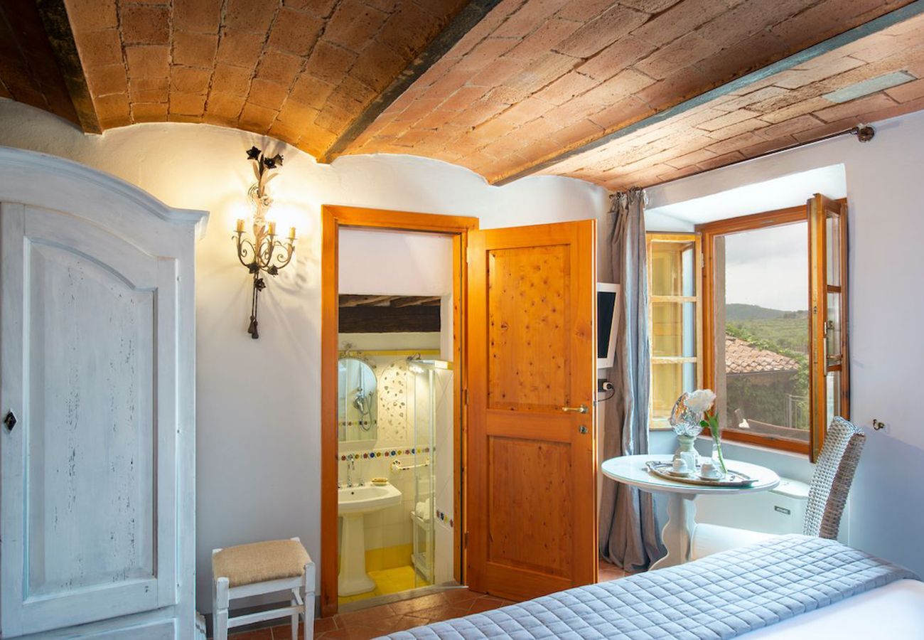 Villa a Greve in Chianti - AMORE RENTALS - Villa Eros con Piscina, SPA, Ideale per Gruppi