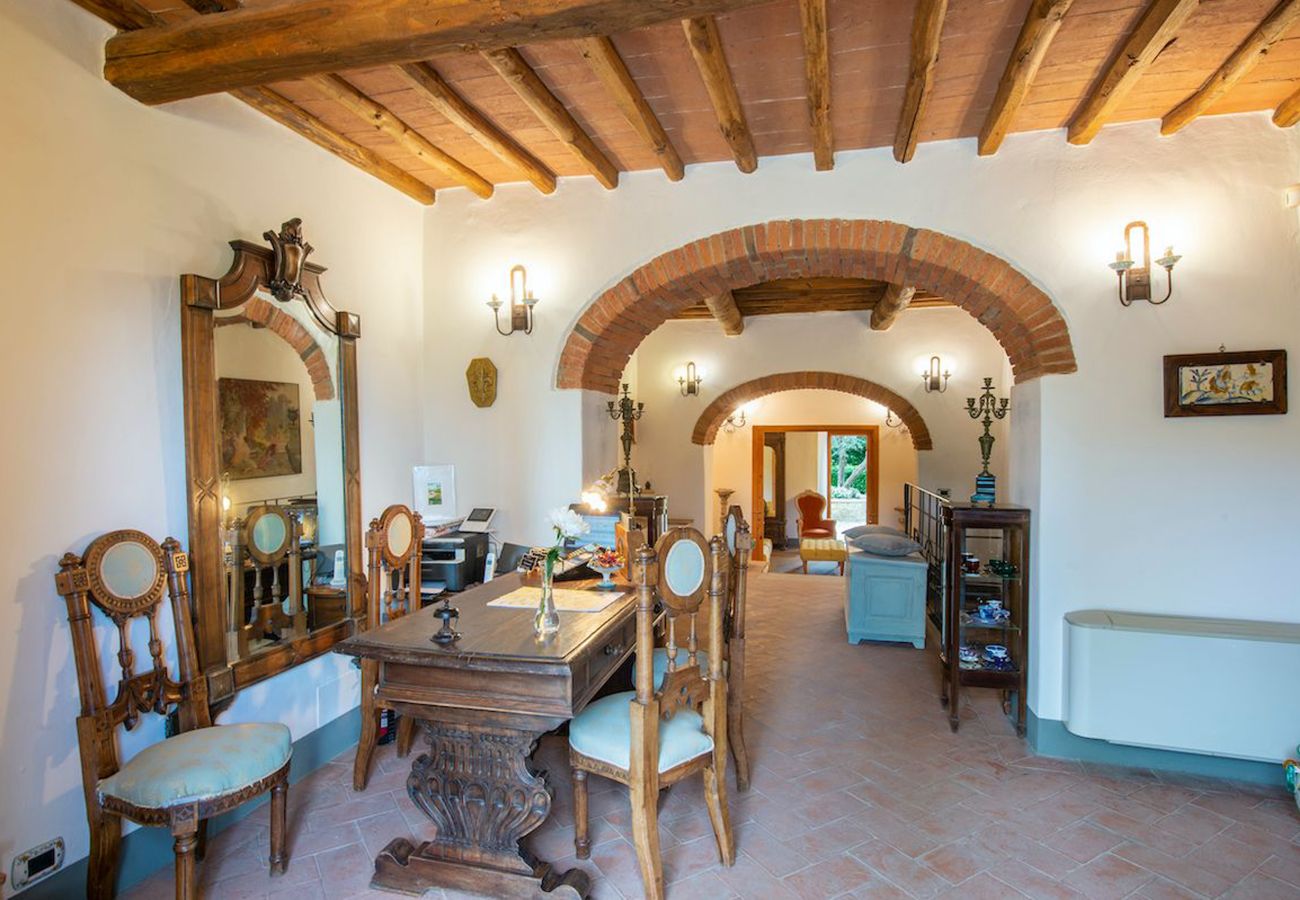 Villa a Greve in Chianti - AMORE RENTALS - Villa Eros con Piscina, SPA, Ideale per Gruppi