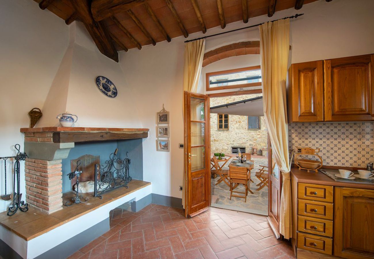 Villa a Greve in Chianti - AMORE RENTALS - Villa Eros con Piscina, SPA, Ideale per Gruppi