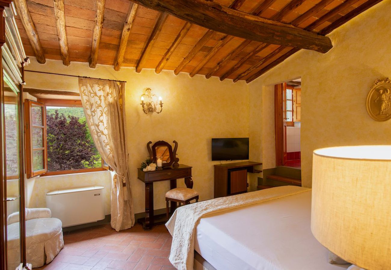 Villa a Greve in Chianti - AMORE RENTALS - Villa Eros con Piscina, SPA, Ideale per Gruppi