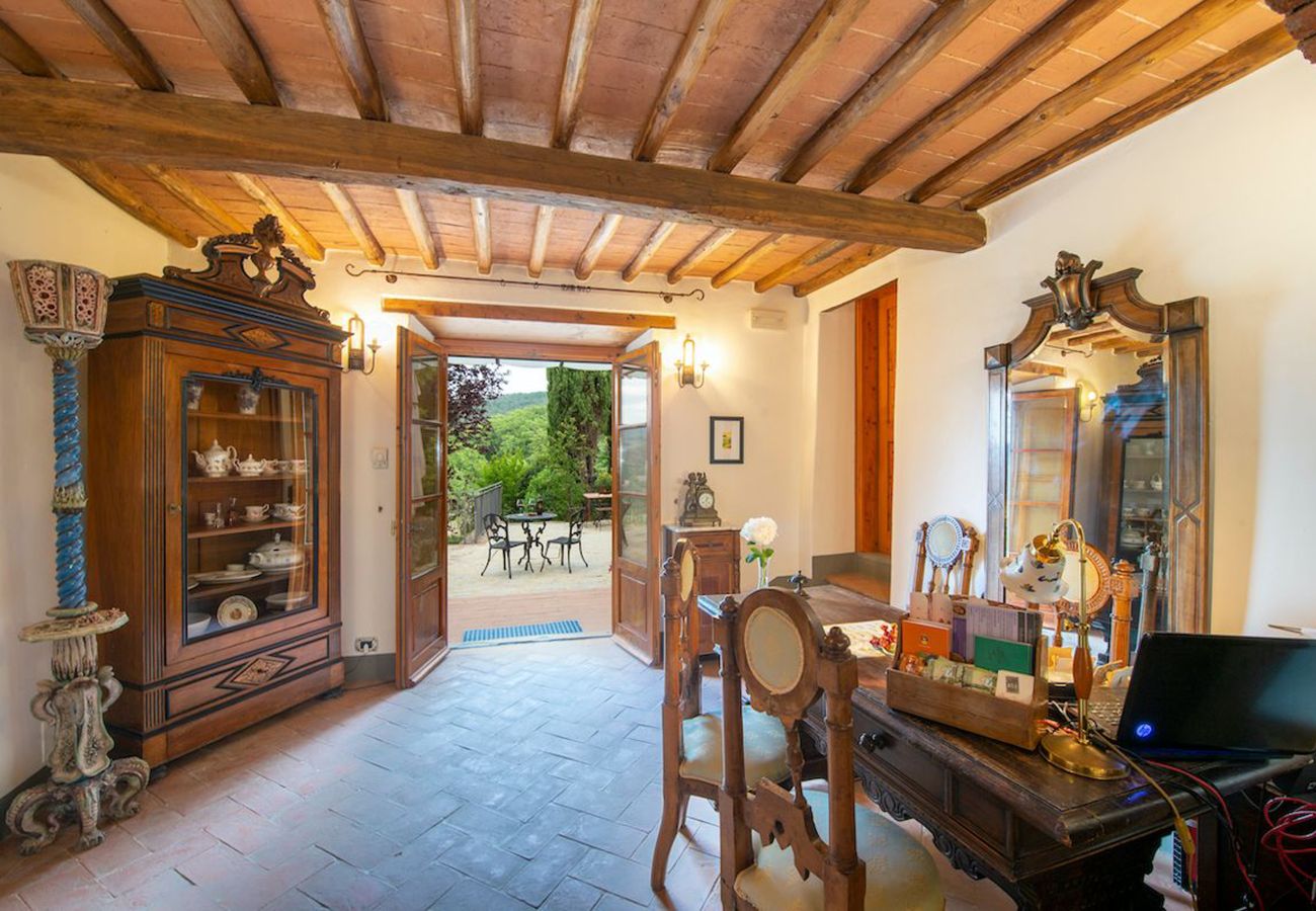 Villa a Greve in Chianti - AMORE RENTALS - Villa Eros con Piscina, SPA, Ideale per Gruppi