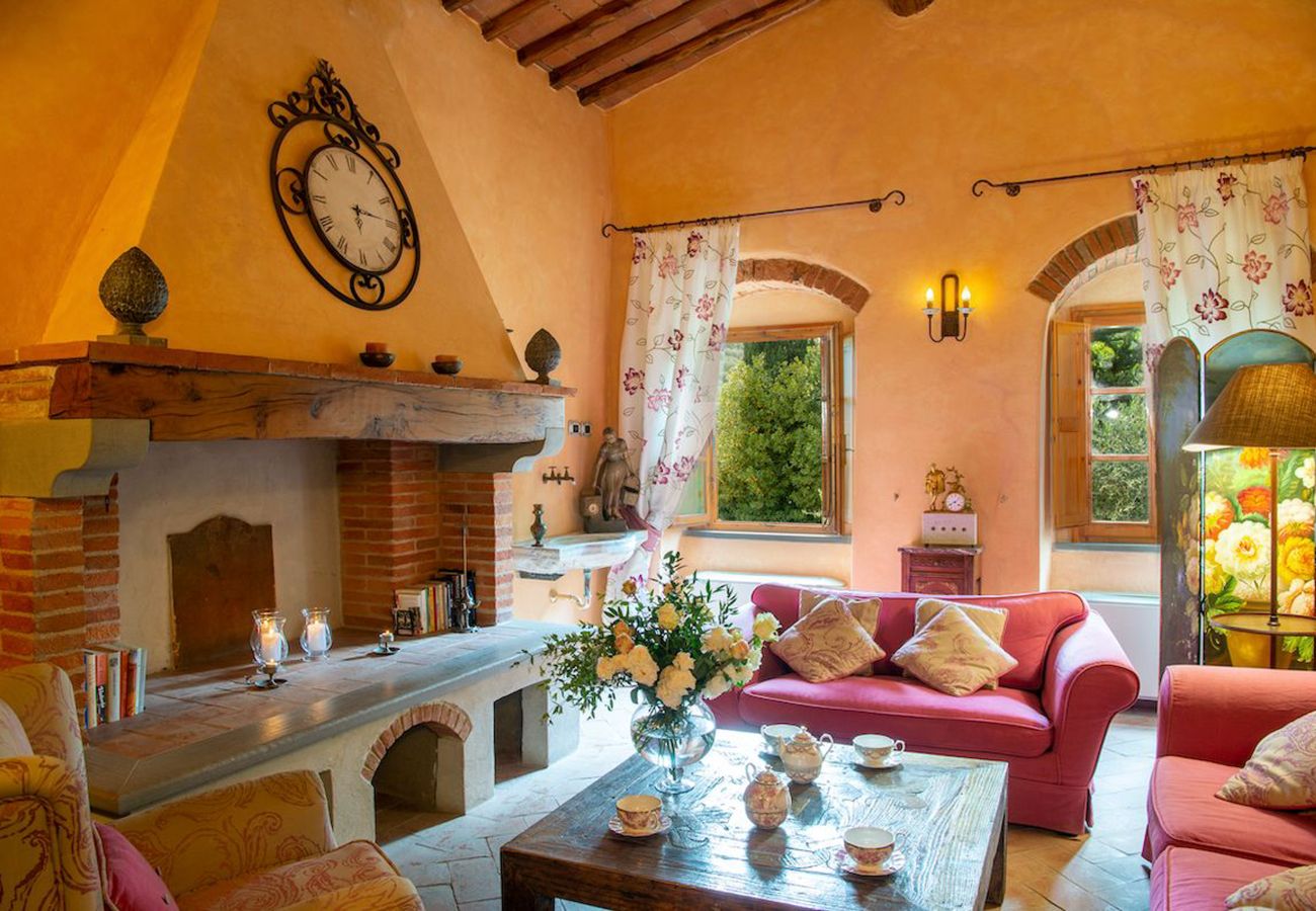 Villa a Greve in Chianti - AMORE RENTALS - Villa Eros con Piscina, SPA, Ideale per Gruppi