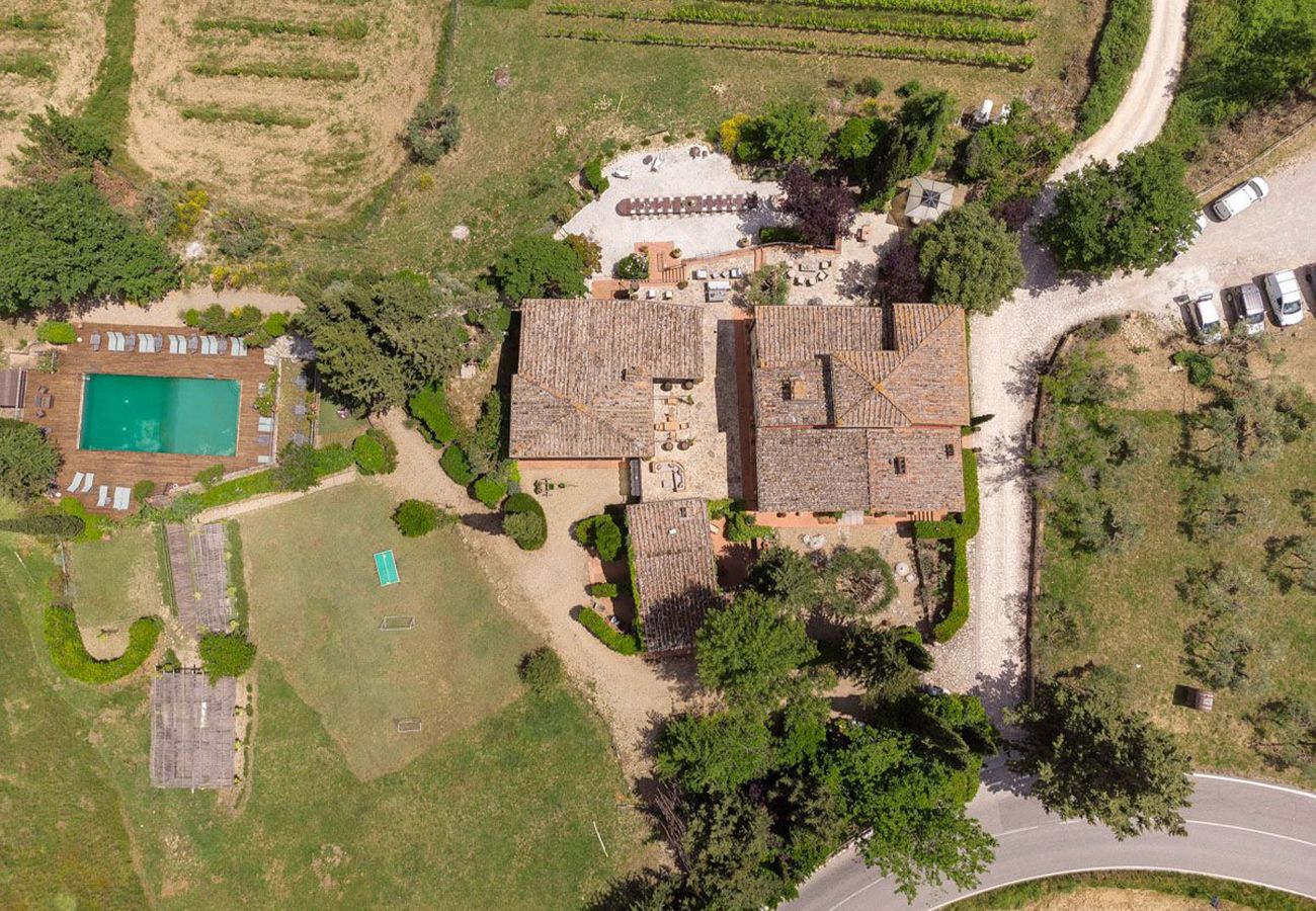 Villa a Greve in Chianti - AMORE RENTALS - Villa Eros con Piscina, SPA, Ideale per Gruppi