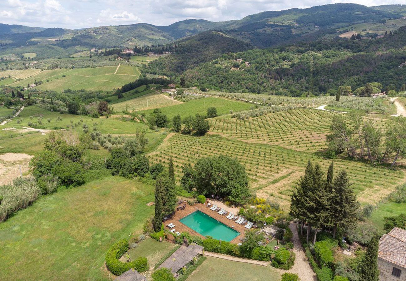 Villa a Greve in Chianti - AMORE RENTALS - Villa Eros con Piscina, SPA, Ideale per Gruppi