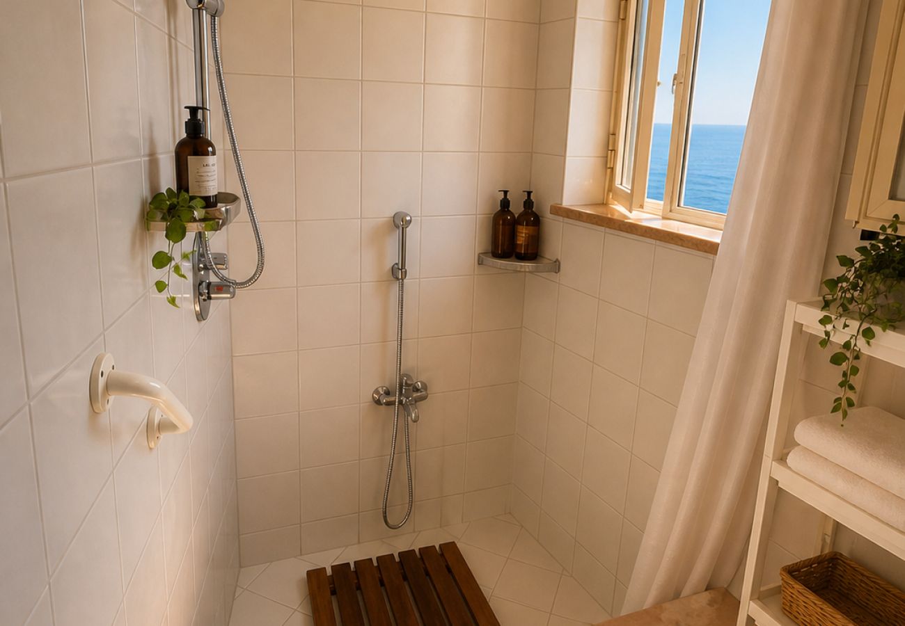 Casa a Positano - AMORE RENTALS - Casa Laura con Terrazza Vista Mare