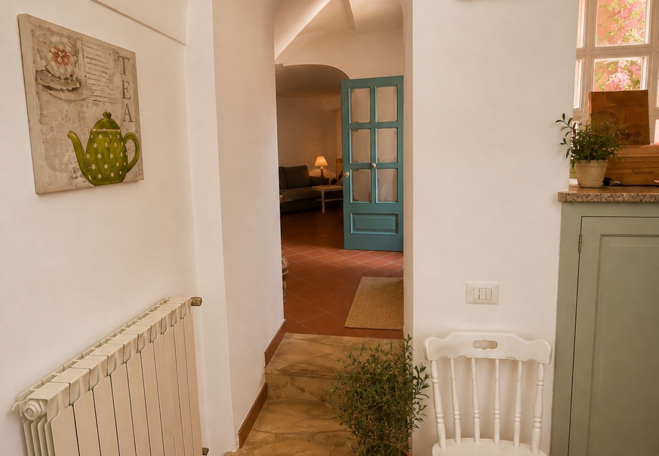 Casa a Positano - AMORE RENTALS - Casa Laura con Terrazza Vista Mare