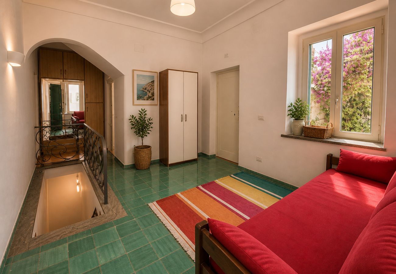 Casa a Positano - AMORE RENTALS - Casa Laura con Terrazza Vista Mare