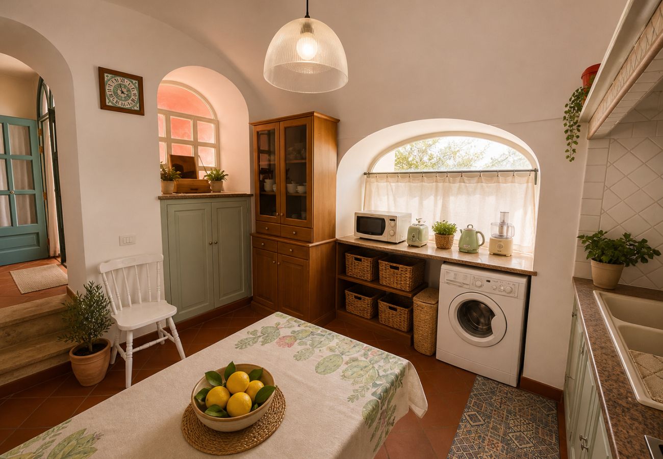 Casa a Positano - AMORE RENTALS - Casa Laura con Terrazza Vista Mare