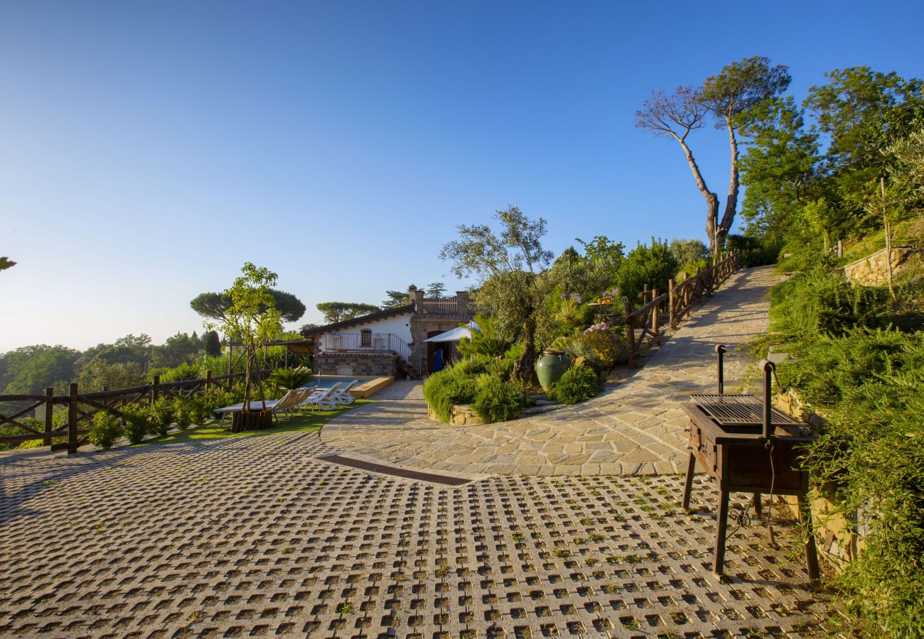 Casa a Sorrento - AMORE RENTALS - Casa I Giardini di Sorrento con Piscina, Sauna, Vista Mare