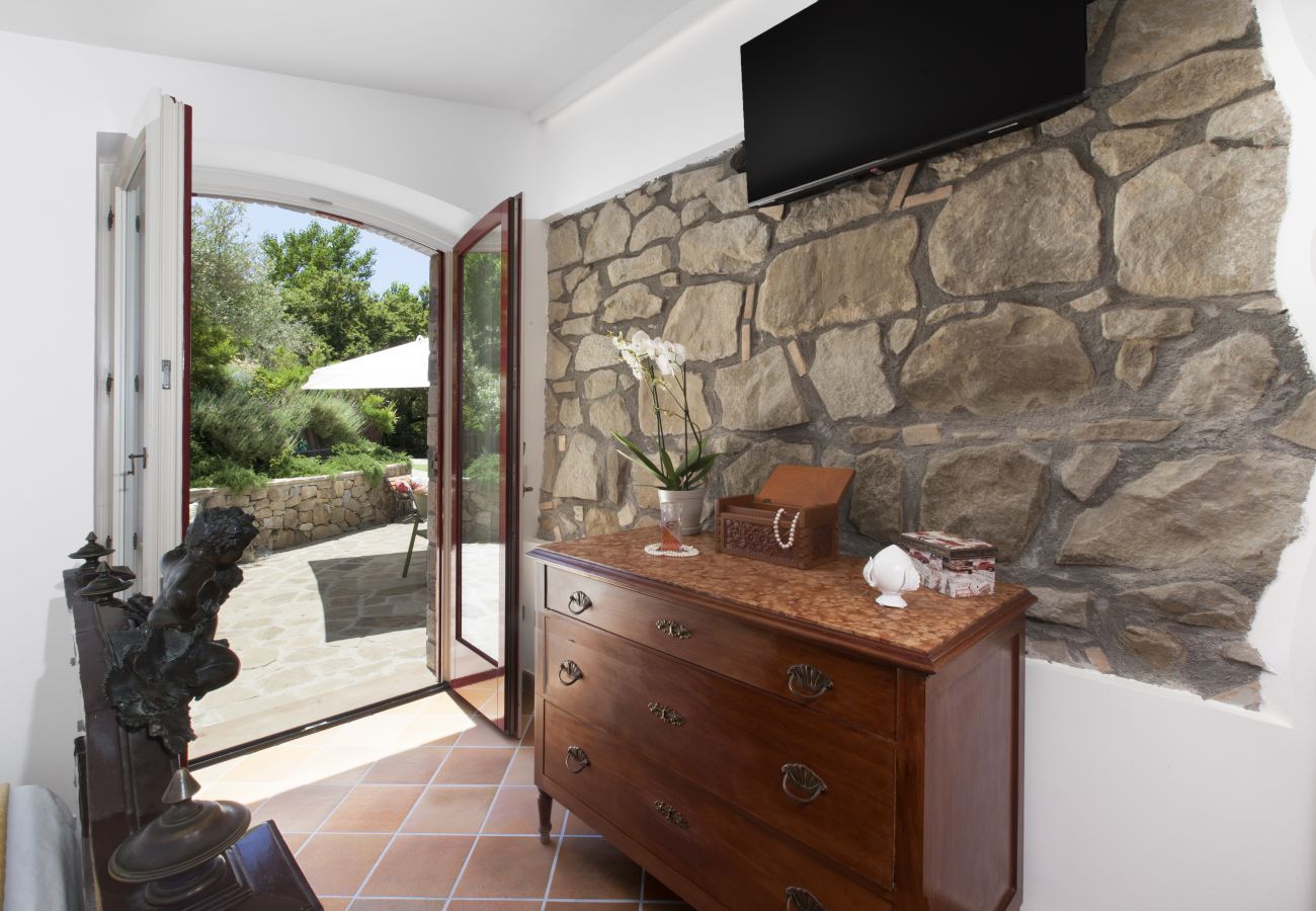 Casa a Sorrento - AMORE RENTALS - Casa I Giardini di Sorrento con Piscina, Sauna, Vista Mare