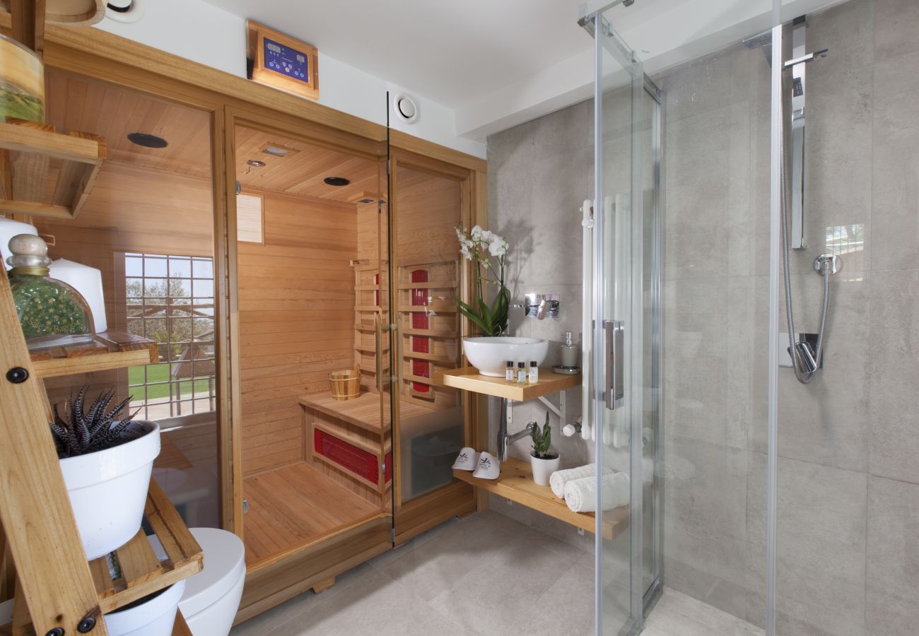 Casa a Sorrento - AMORE RENTALS - Casa I Giardini di Sorrento con Piscina, Sauna, Vista Mare