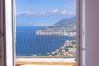 Villa a Sorrento - AMORE RENTALS - Villa Savoia con Vista Mare e Giardino
