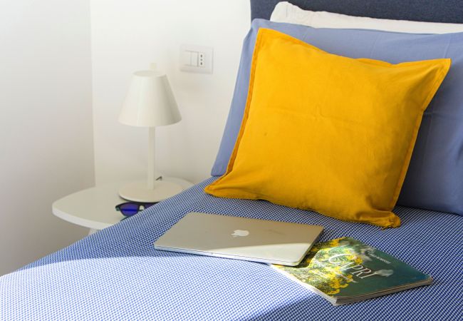 Villa a Massa Lubrense - AMORE RENTALS - Villa Domus Franca con Piscina Condivisa sul Mare Villa a Massa Lubrense - AMORE RENTALS - Villa Domus Franca con Piscina Condivisa sul Mare