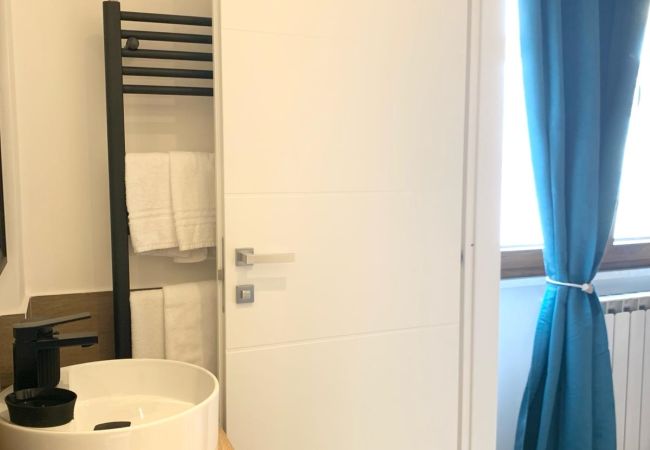Appartamento a Sorrento - AMORE RENTALS - La Casetta di Anna con Aria Condizionata e Wi-Fi