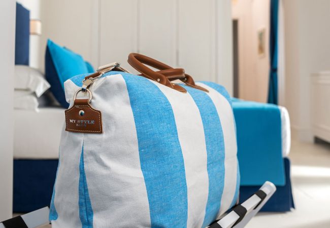 Villa a Massa Lubrense - AMORE RENTALS - Villa Antea con Piscine Private e Vista Mare Villa a Massa Lubrense - AMORE RENTALS - Villa Antea con Piscine Private e Vista Mare