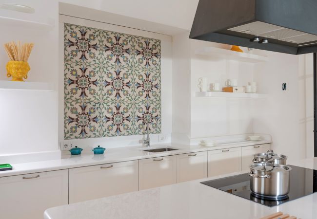 Villa a Massa Lubrense - AMORE RENTALS - Villa Antea con Piscine Private e Vista Mare Villa a Massa Lubrense - AMORE RENTALS - Villa Antea con Piscine Private e Vista Mare