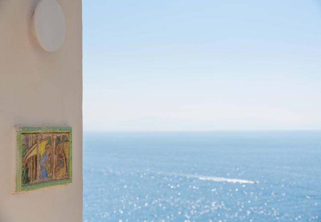 Villa a Praiano - AMORE RENTALS - Villa Jacaranda con Piscina e Vista Mare Villa a Praiano - AMORE RENTALS - Villa Jacaranda con Piscina e Vista Mare