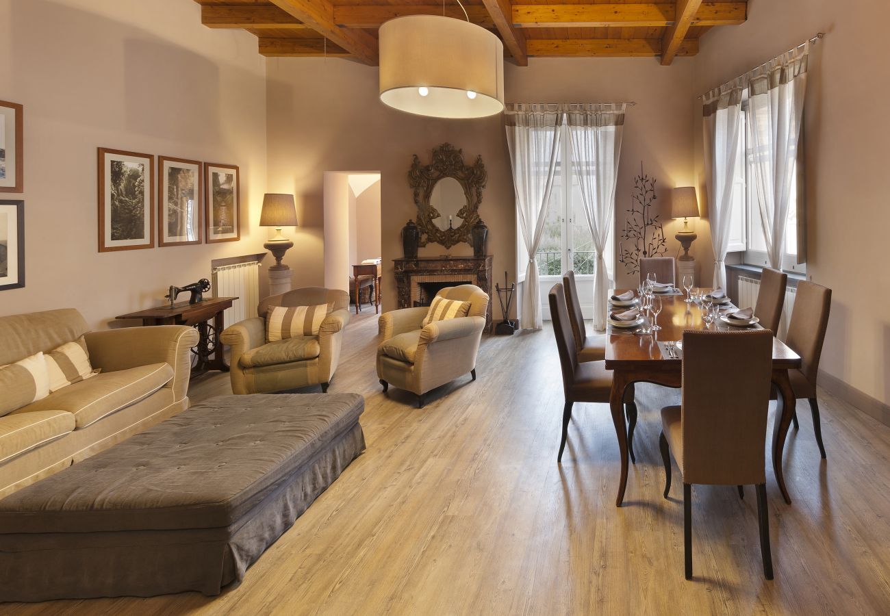 Appartamento a Sorrento - AMORE RENTALS - Palazzo Mary in Piazza Tasso