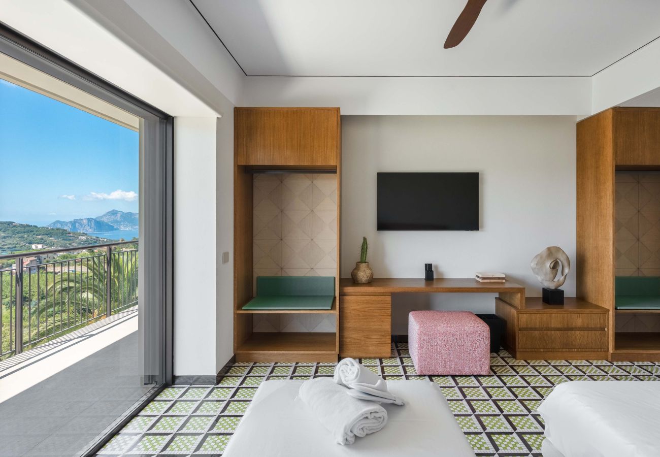 Villa a Massa Lubrense - AMORE RENTALS - Villa Cantuccio dei Sogni con Piscina e Vista Mare