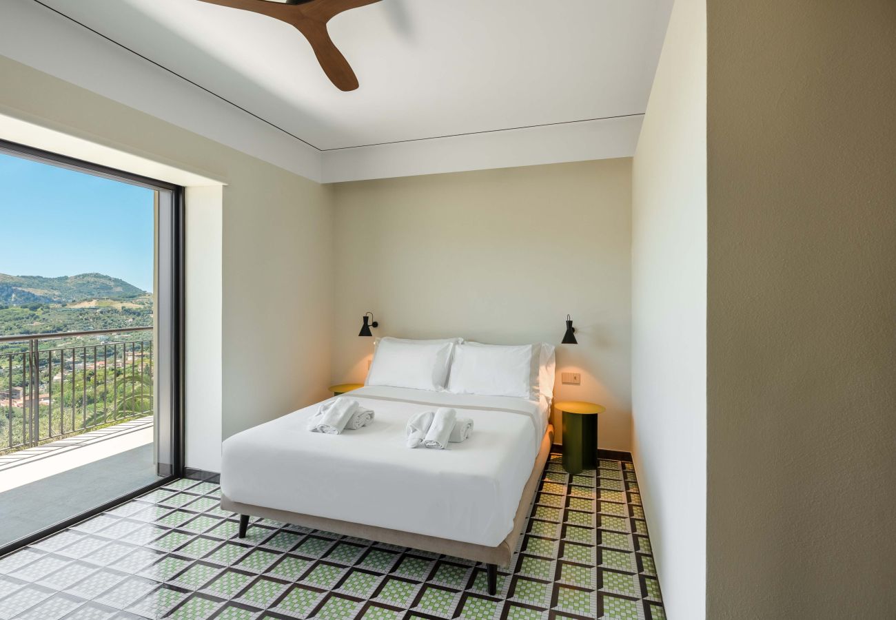 Villa a Massa Lubrense - AMORE RENTALS - Villa Cantuccio dei Sogni con Piscina e Vista Mare