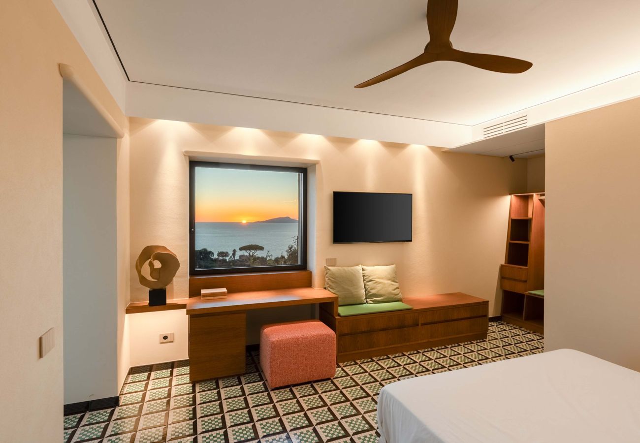 Villa a Massa Lubrense - AMORE RENTALS - Villa Cantuccio dei Sogni con Piscina e Vista Mare