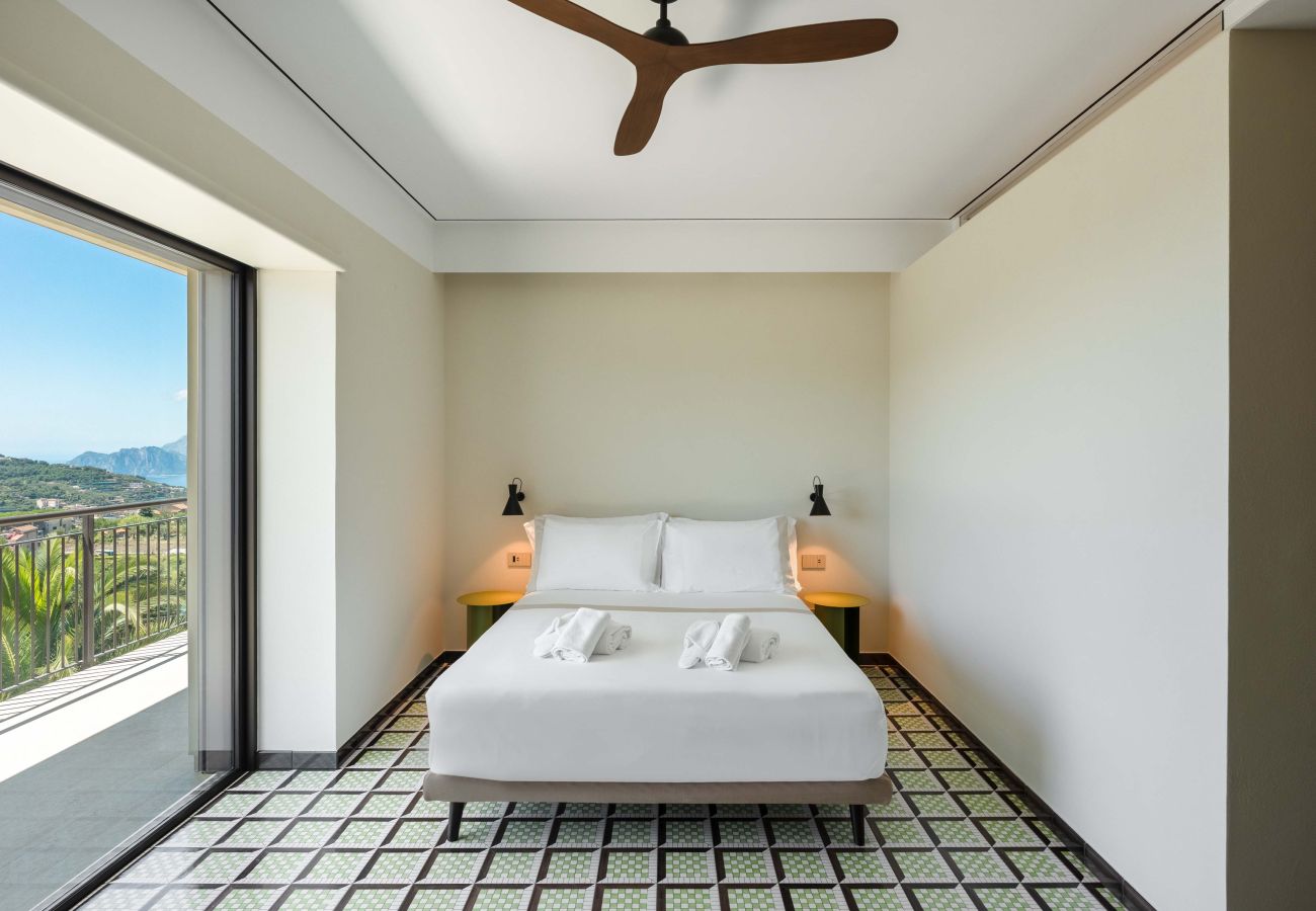 Villa a Massa Lubrense - AMORE RENTALS - Villa Cantuccio dei Sogni con Piscina e Vista Mare