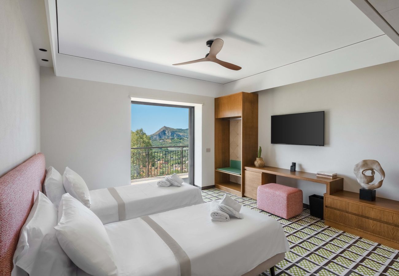 Villa a Massa Lubrense - AMORE RENTALS - Villa Cantuccio dei Sogni con Piscina e Vista Mare