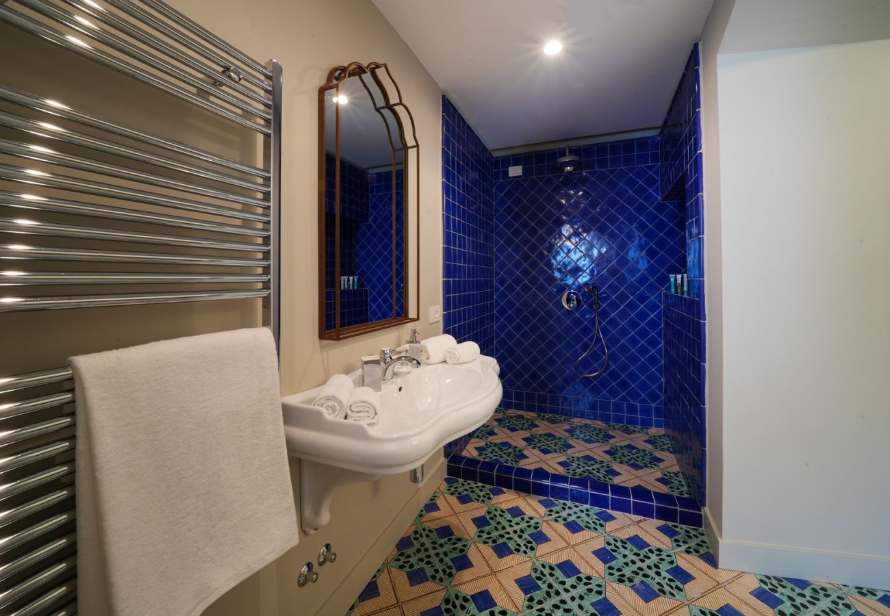 Villa a Sorrento - AMORE RENTALS - Villa Kalisa - Dimora di Lusso Esclusiva