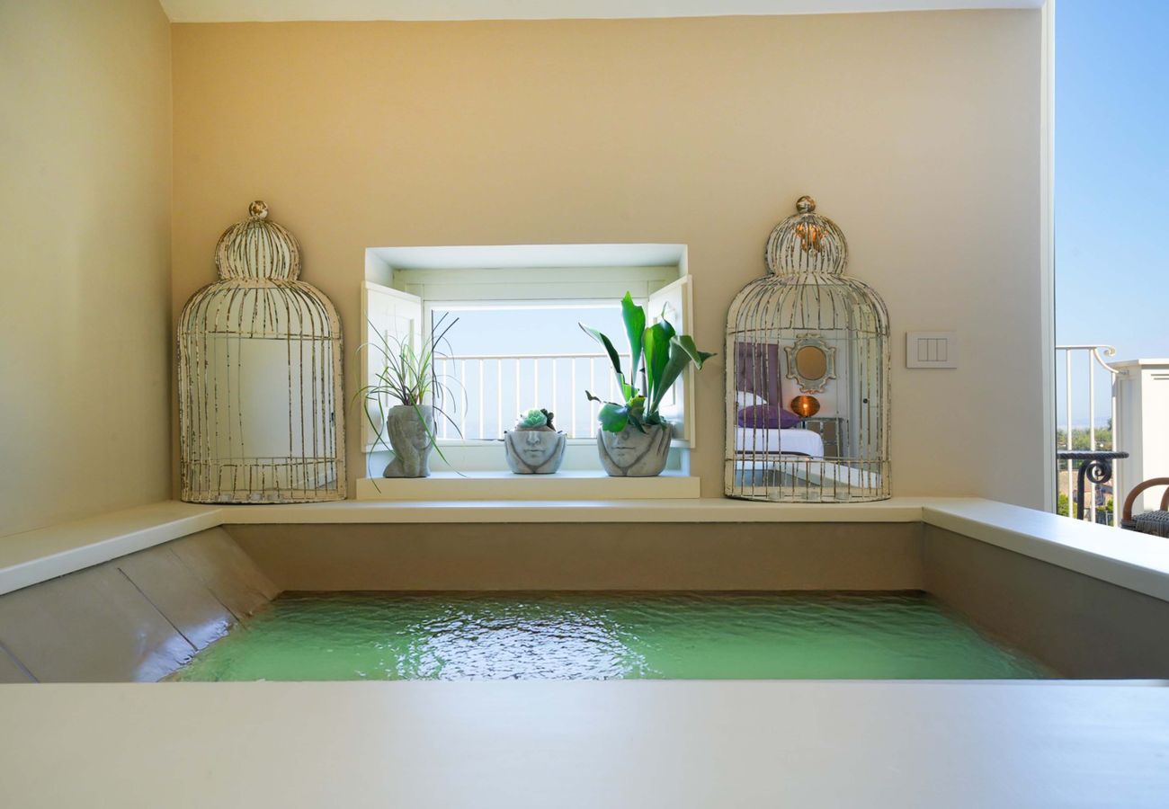 Villa a Sorrento - AMORE RENTALS - Villa Kalisa - Dimora di Lusso Esclusiva