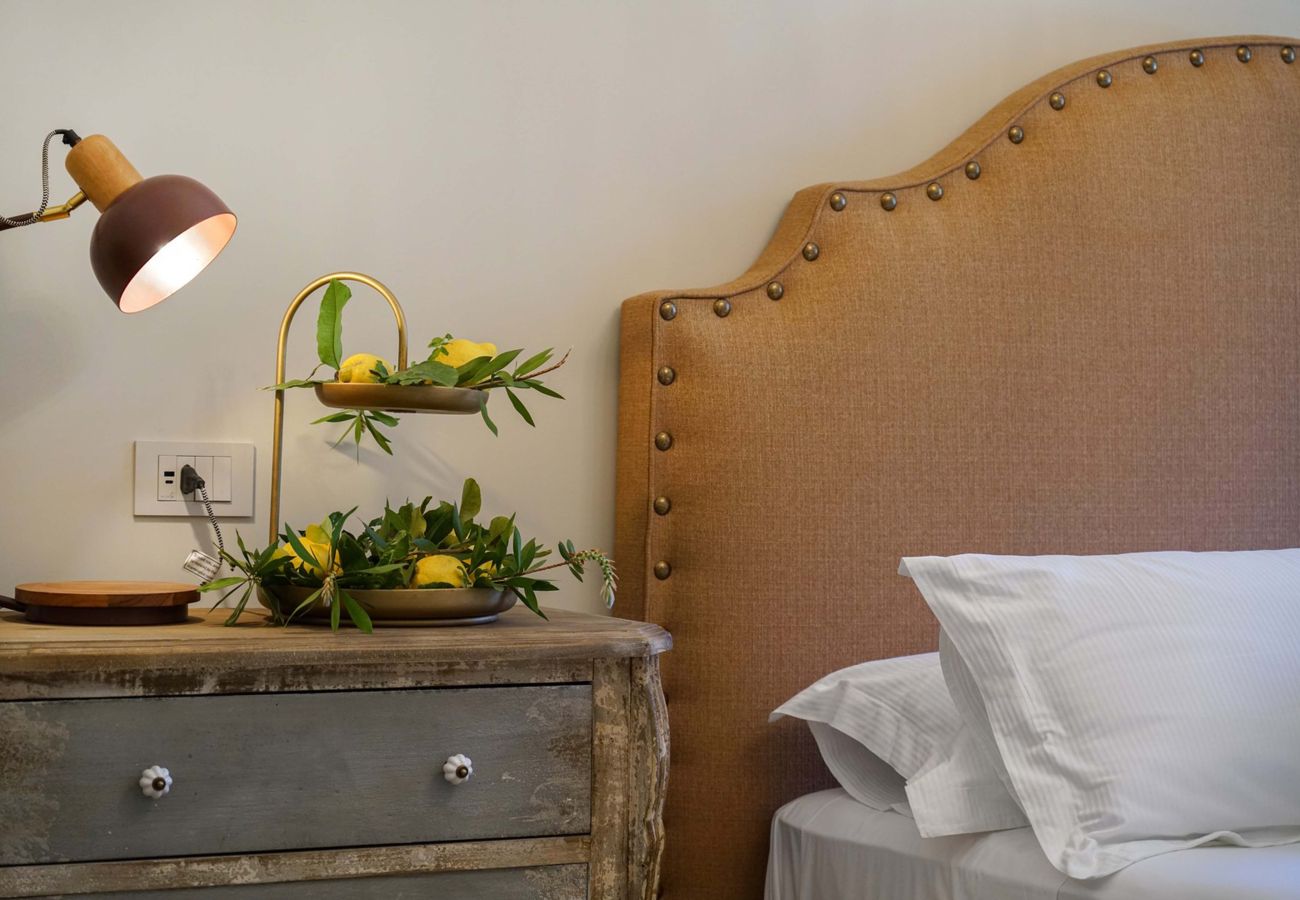 Villa a Sorrento - AMORE RENTALS - Villa Kalisa - Dimora di Lusso Esclusiva