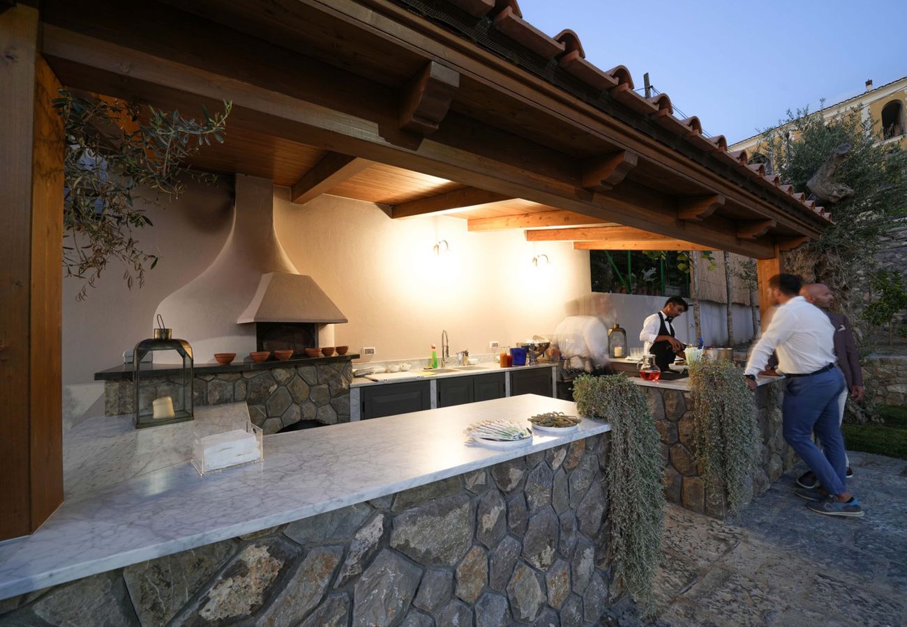 Villa a Sorrento - AMORE RENTALS - Villa Kalisa - Dimora di Lusso Esclusiva