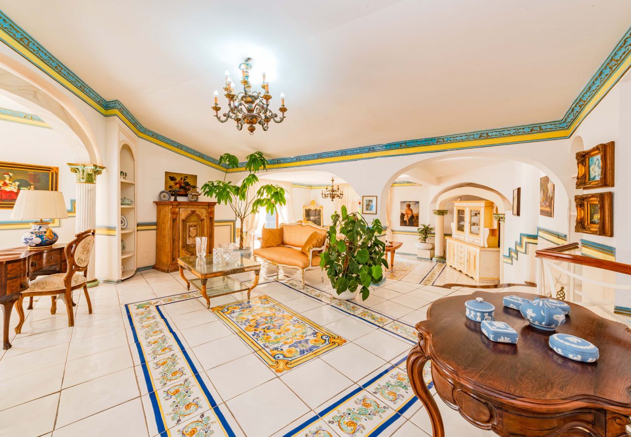 Villa a Furore - AMORE RENTALS - Villa Incanto sul Mare - Assoluta Privacy con Accesso Privato al Mare