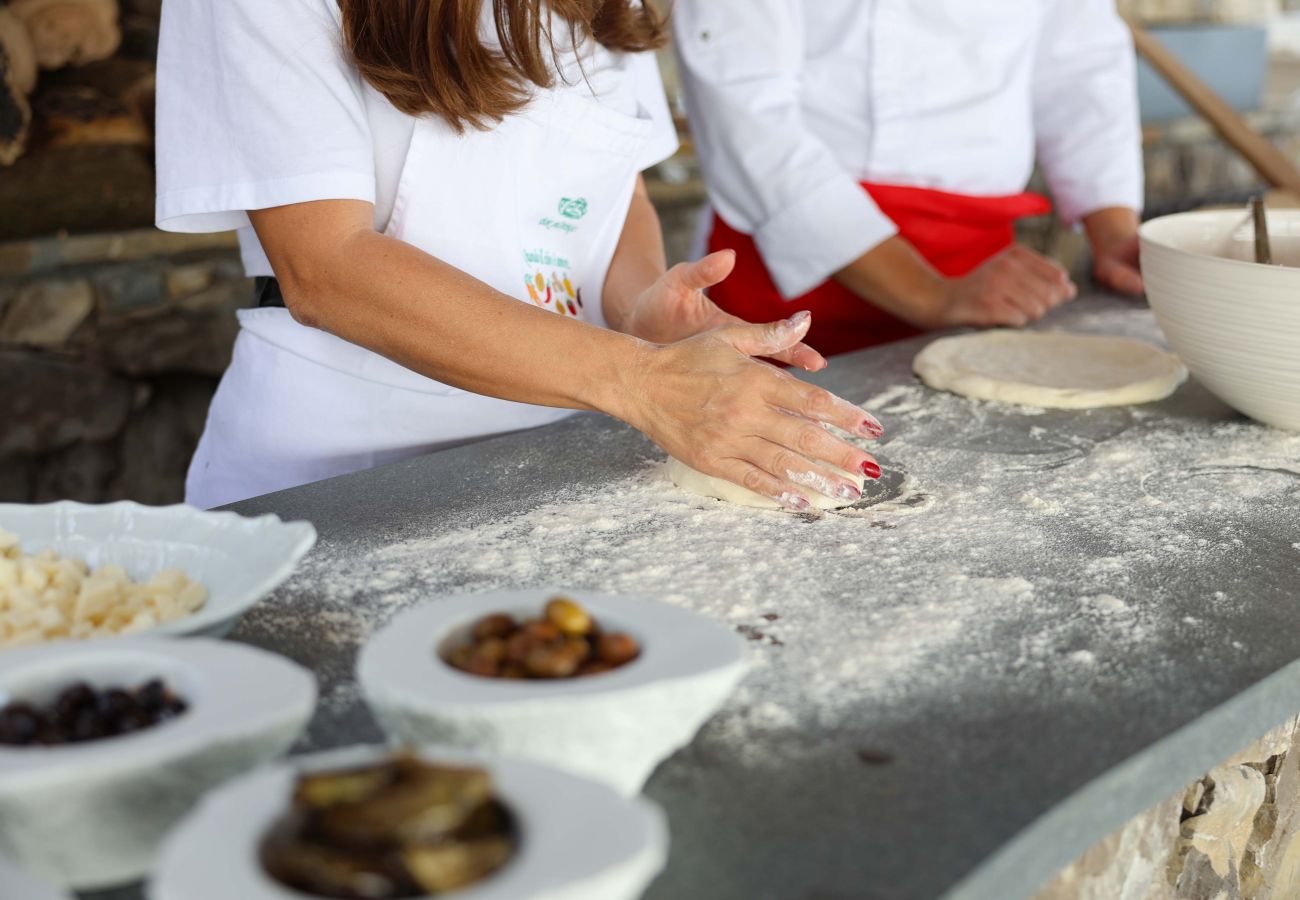 Villa a Massa Lubrense - AMORE RENTALS - Villa Lantana. Oasi di Silenzio e Natura con Jacuzzi Panoramica