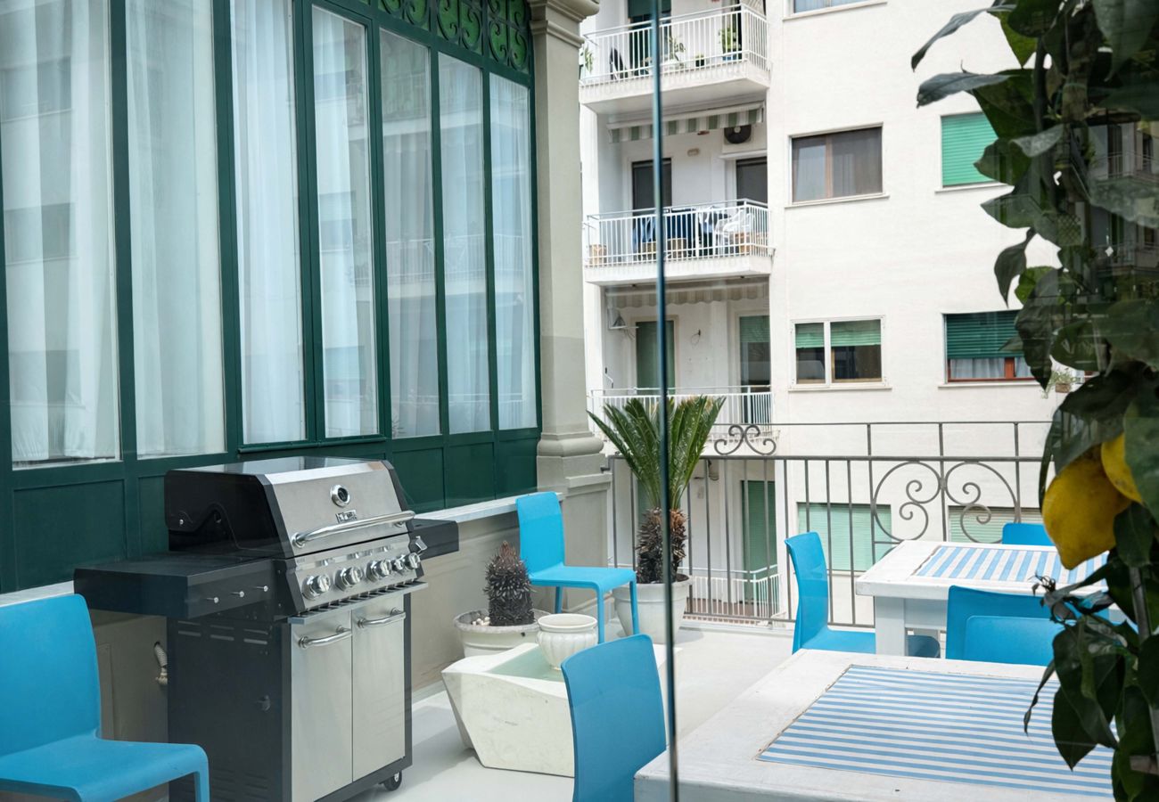 Appartamento a Sorrento - AMORE RENTALS - Diamond Home De Luxe - Appartamento di lusso con terrazza nel centro di Sorrento