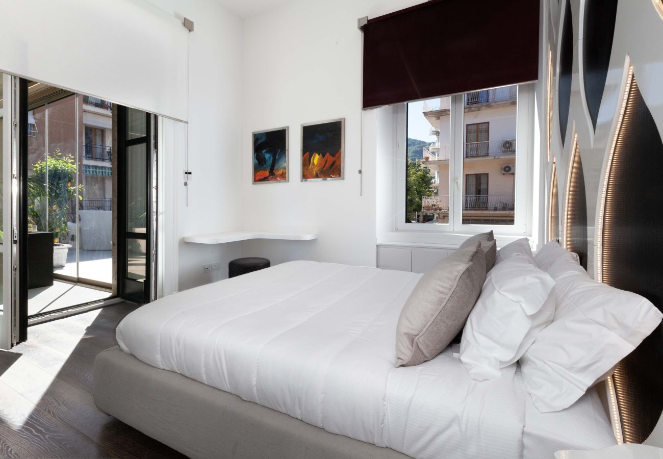 Appartamento a Sorrento - AMORE RENTALS - Diamond Home De Luxe - Appartamento di lusso con terrazza nel centro di Sorrento