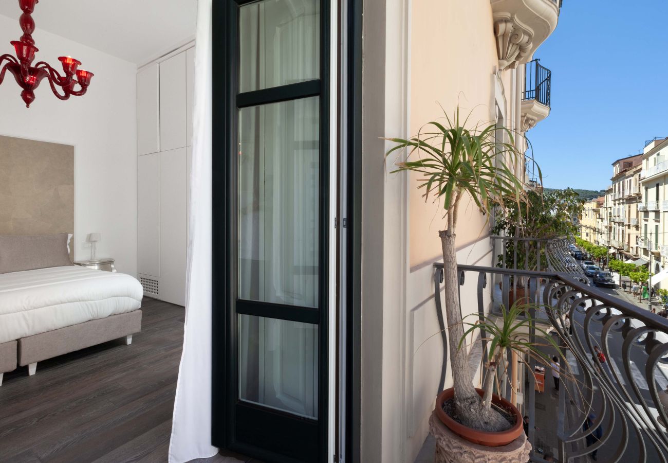 Appartamento a Sorrento - AMORE RENTALS - Diamond Home De Luxe - Appartamento di lusso con terrazza nel centro di Sorrento
