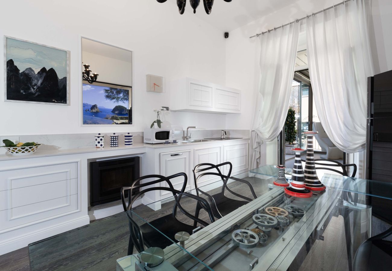 Appartamento a Sorrento - AMORE RENTALS - Diamond Home De Luxe - Appartamento di lusso con terrazza nel centro di Sorrento