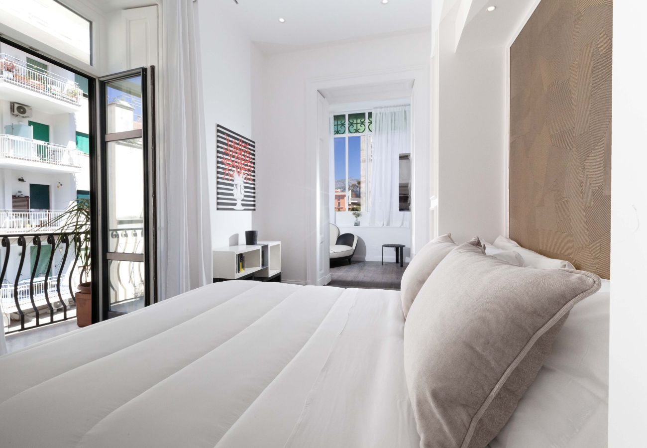Appartamento a Sorrento - AMORE RENTALS - Diamond Home De Luxe - Appartamento di lusso con terrazza nel centro di Sorrento