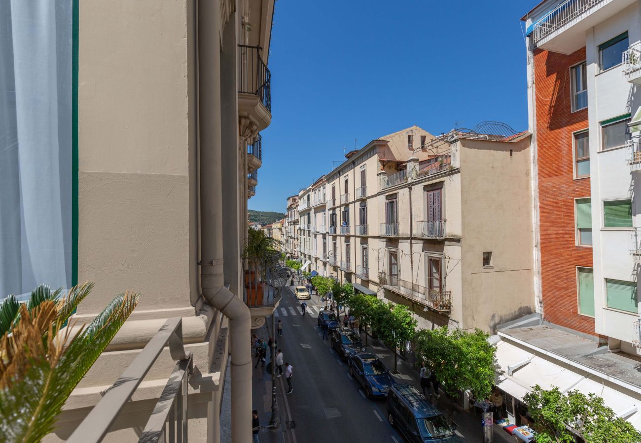 Appartamento a Sorrento - AMORE RENTALS - Diamond Home De Luxe - Appartamento di lusso con terrazza nel centro di Sorrento