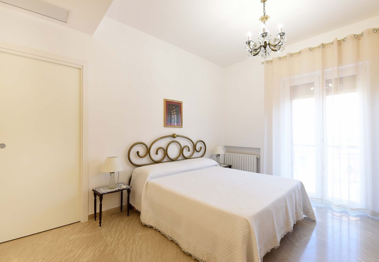 Appartamento a Sorrento - AMORE RENTALS - Casa Clara