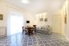 Appartamento a Sorrento - AMORE RENTALS - Casa Clara con Aria condizionata e Balcone