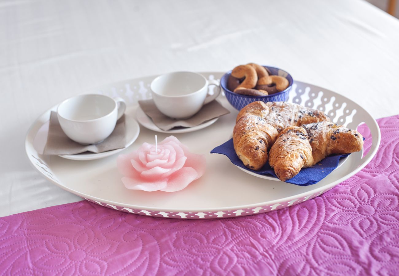 Casa a Massa Lubrense - AMORE RENTALS - Casa Giovanna A – Casa vacanze romantica con jacuzzi e accesso al mare