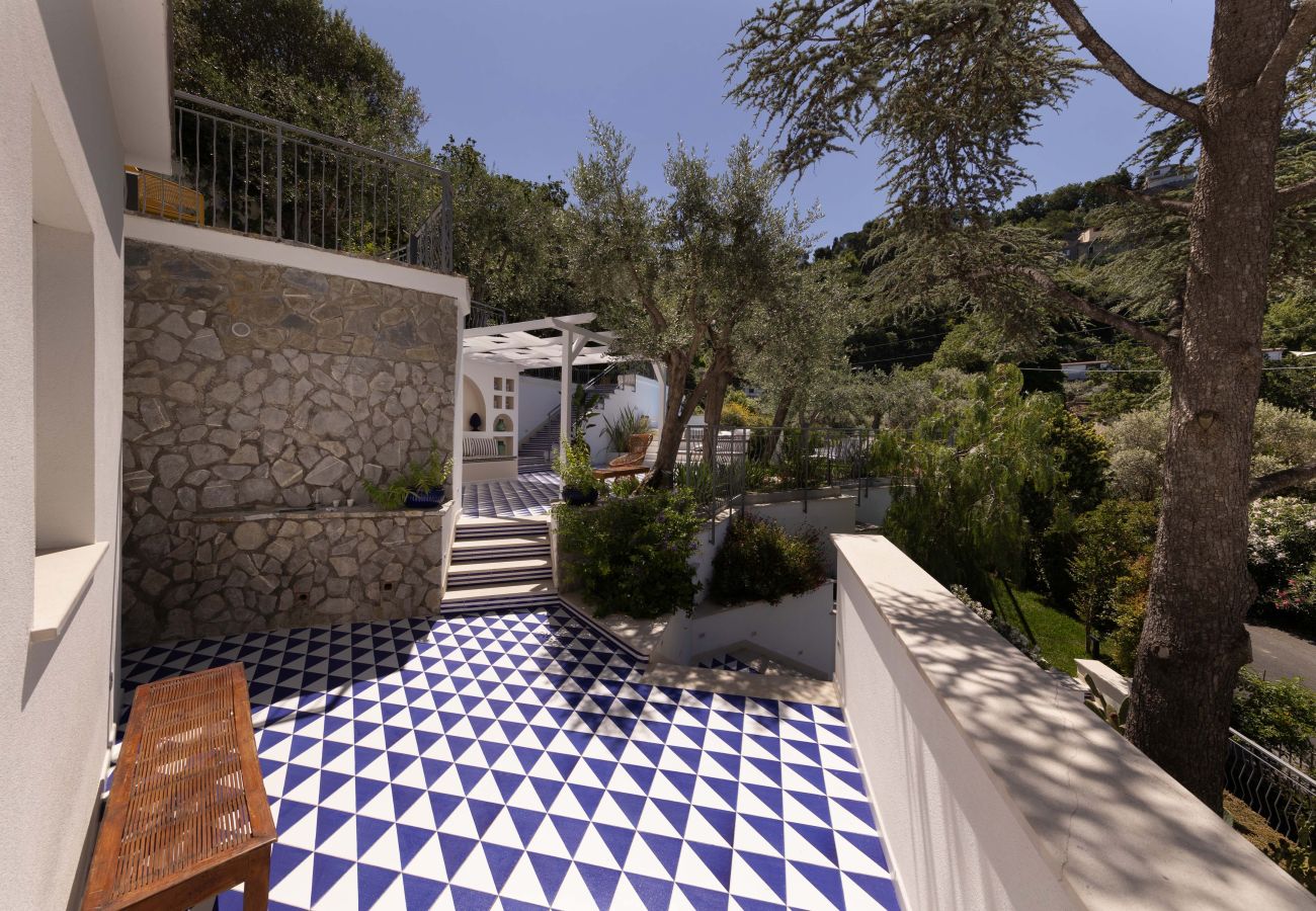 Villa a Massa Lubrense - AMORE RENTALS - Villa Gisolfi con Piscina Privata e Vista Mare