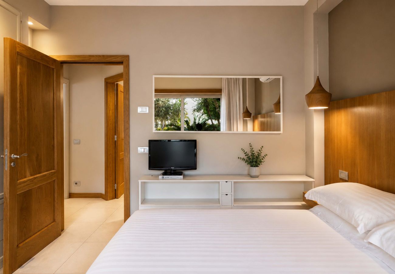 Villa a Sorrento - AMORE RENTALS - Villa Marisol con Piscina e Vista Mare