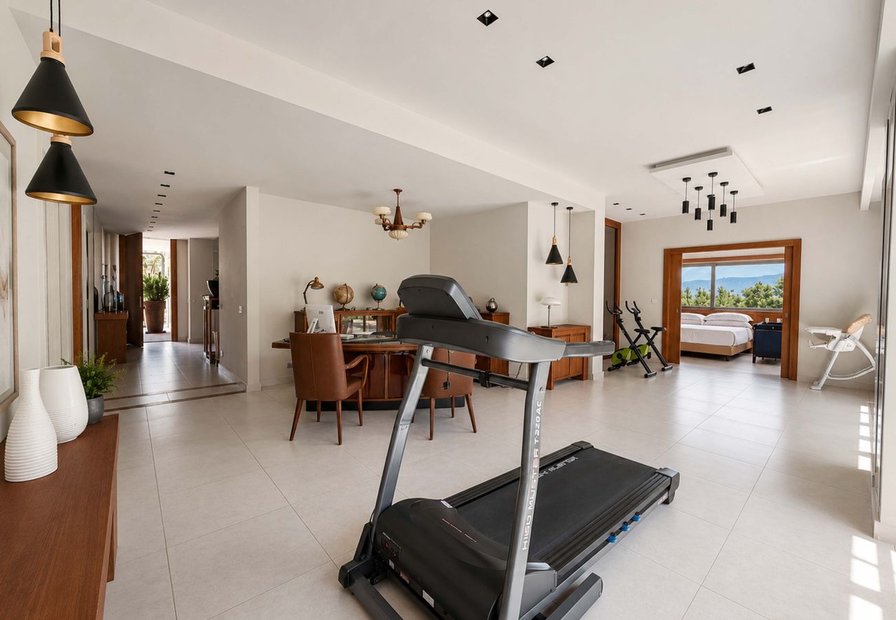 Villa a Sorrento - AMORE RENTALS - Villa Marisol con Piscina e Vista Mare
