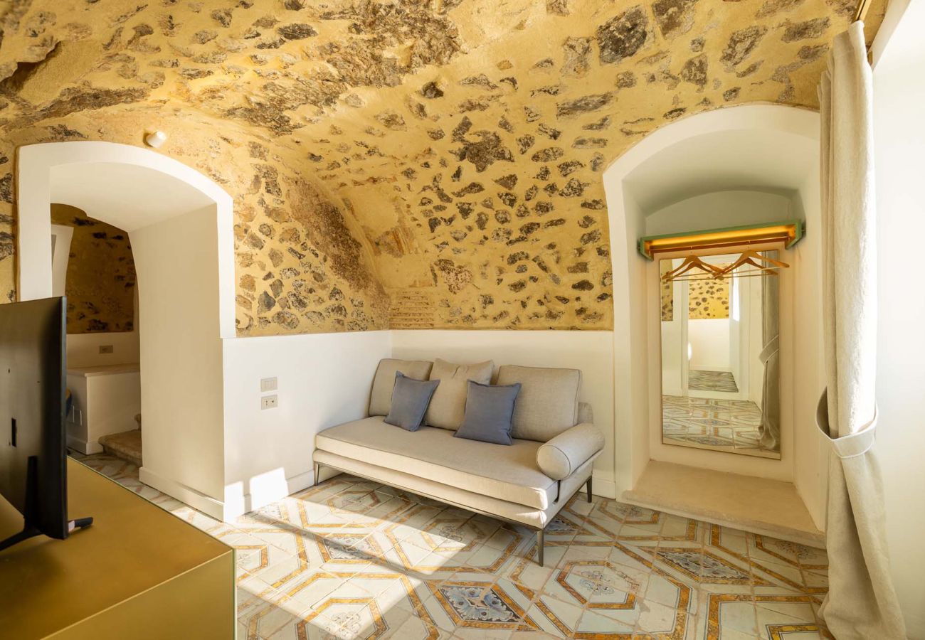 Villa a Massa Lubrense - AMORE RENTALS - THE EXCLUSIVE PRIVATE ISLAND